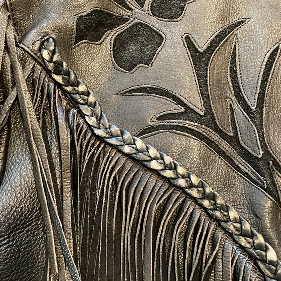 Vintage “ Hot Leathers “ women’s leather motorcycle jacket - Picture 15 of 16